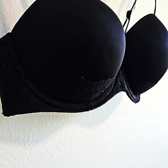 Torrid curve push-up strapless black bra 38D - Picture 2 of 7
